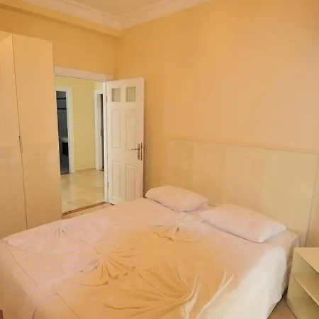 Gold City Villa 3+1 Privet Pool Daire